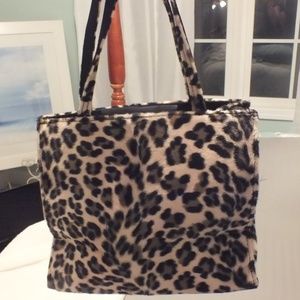 NWOT Leapord print purse